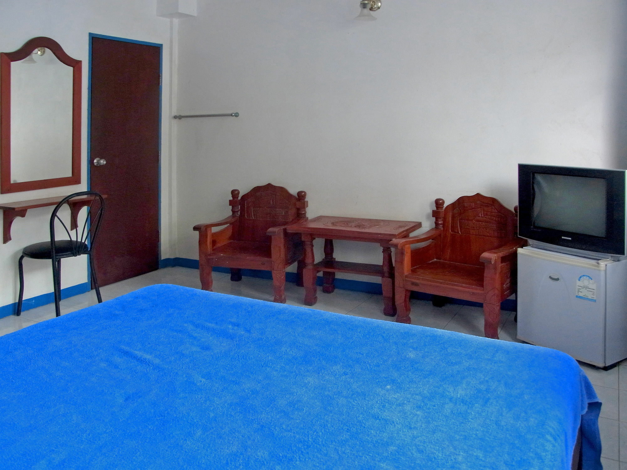 Niku Guesthouse Patong Exterior foto
